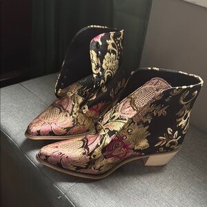Floral Embroidered Ankle Boots - Black and Gold